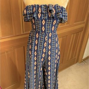 NWT, Lavishly Paris Women’s Ruffle Trim Tube Wide Leg Jumpsuit.